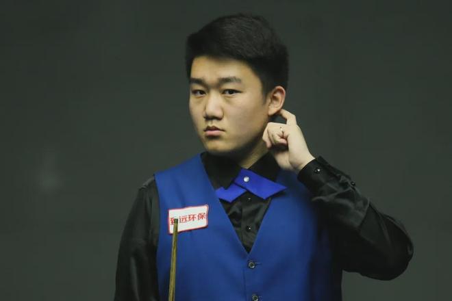 了极高的比 了极高的比